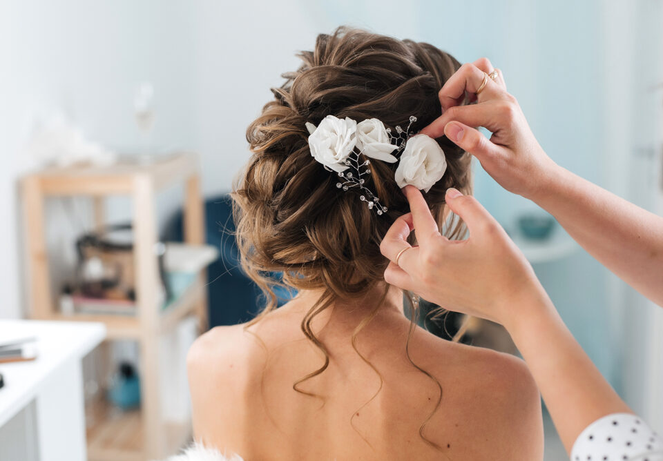 Milwaukee bridal hair stylists